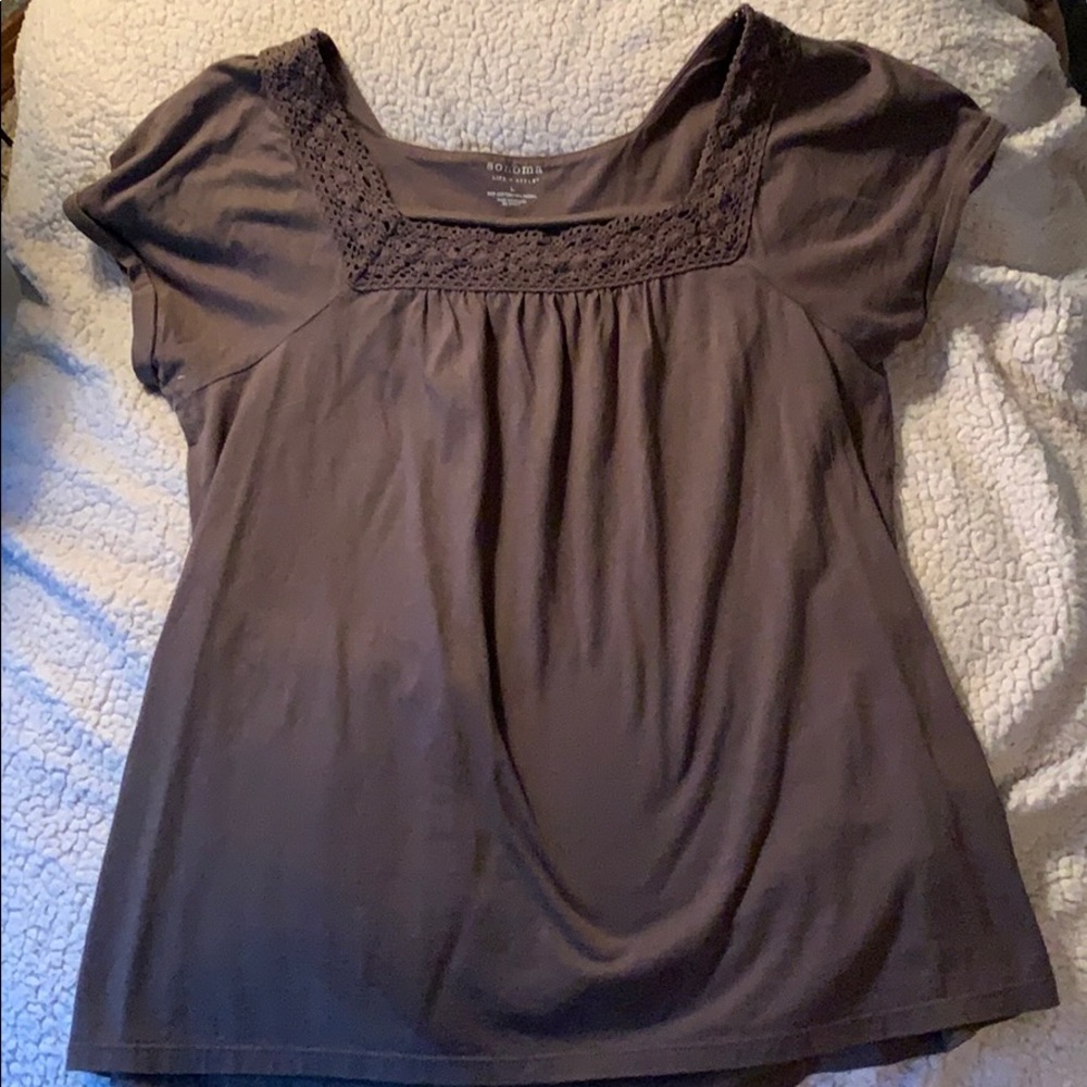 Cute top with Lace Neckline
